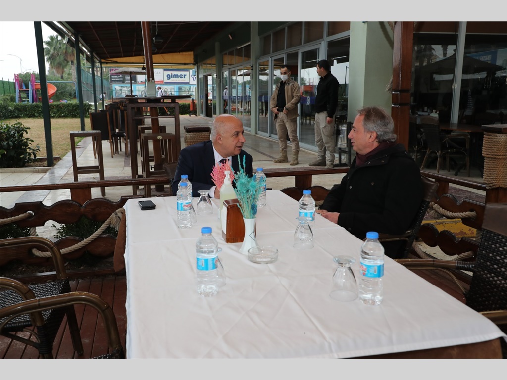 EMNİYET MÜDÜRÜMÜZ SAYIN MEHMET ASLAN KULÜBÜMÜZÜ ZİYARET ETTİ.