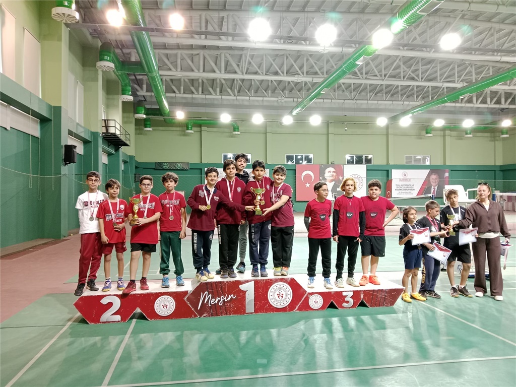 ALTYAPI SPORCULARIMIZDAN OKULLAR ARASI TURNUVADA ŞAMPİYONLUK...